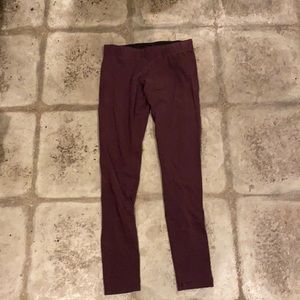 Garage Maroon Leggings!